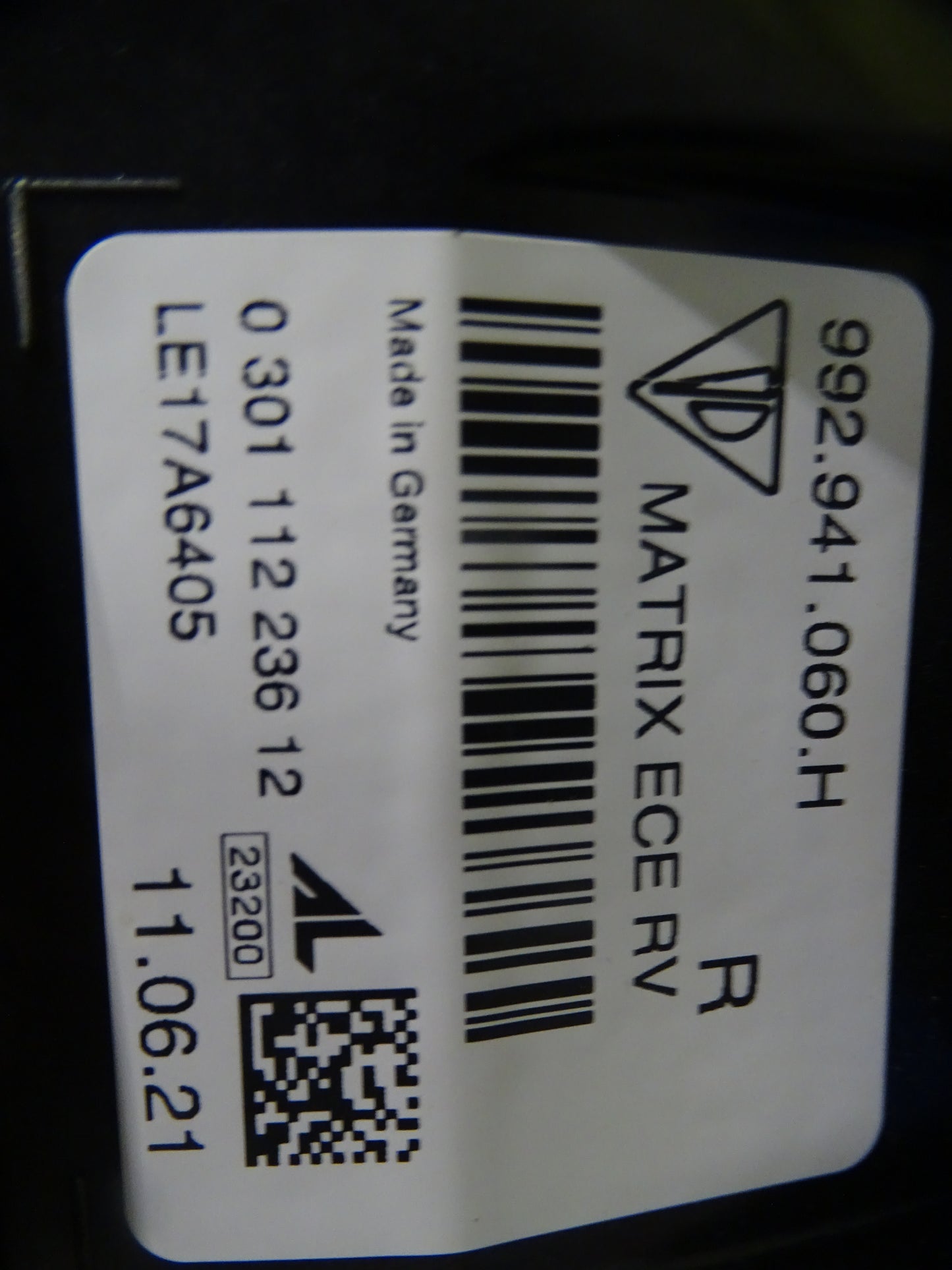 Porsche 992 Headlight Right Matrix 992941060H NEW