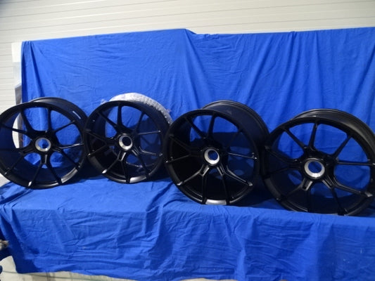 992 GT3 Wheelset Centrallock NEW 9GT601025Q  9GT601025R JE1   €8750,-