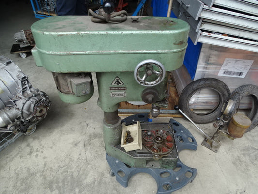 Boorkolom  used  €150