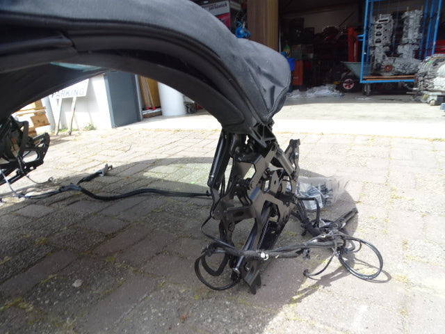 Bentley GTC cabrioroof complete USED  Black €2500