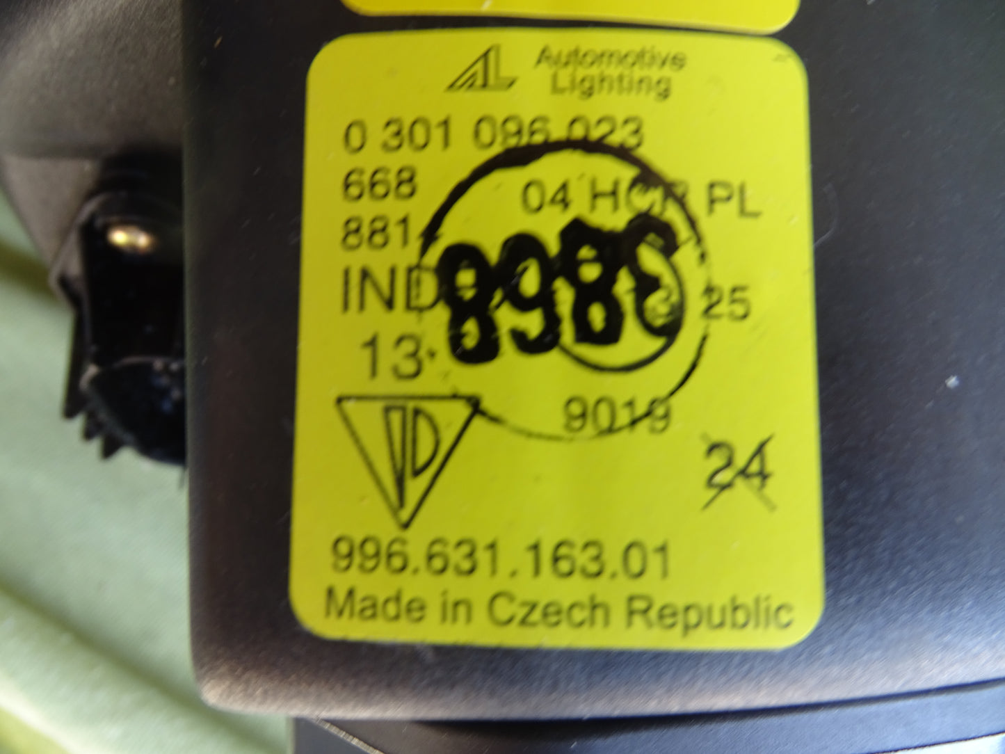 Porsche 996 Headlight Left Smoke  99663116301  NEW