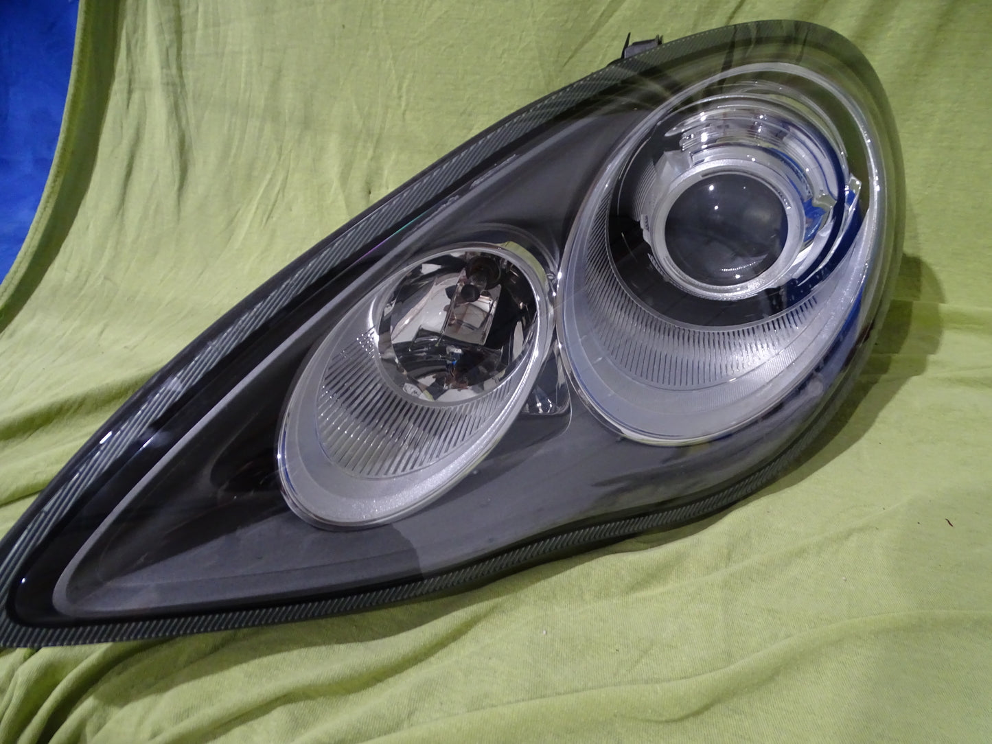 Porsche Panamera Headlight Left  97063105704 97063115704  USED