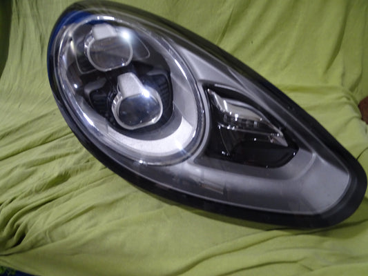Porsche Panamera 2014- Headlight LED Left 97094107552  97094117254 USED