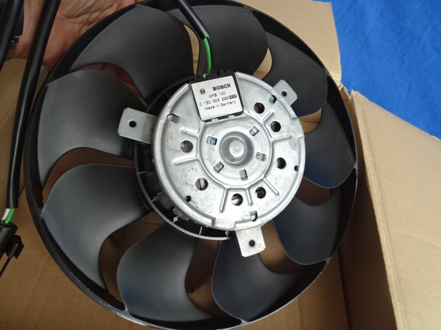 Porsche 986 996 Coolingfan radiator  99662413500  NEW