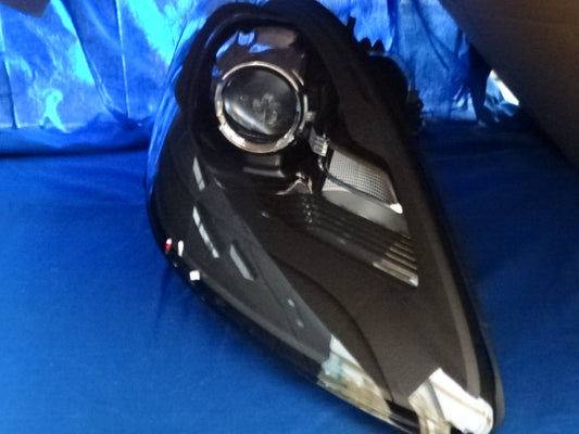Porsche 718 Cayman Right Headlight LED 982941006R  USED