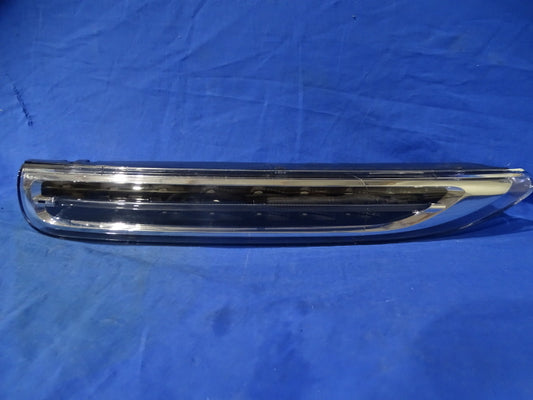 Porsche Cayenne Foglight Left  95863118100  7P5941181G  NEW