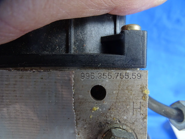 Porsche 996 Turbo ABS pump  USED  99635575559  99635575560