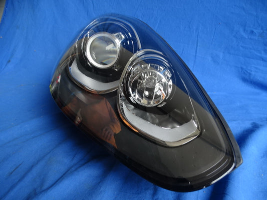 Porsche Cayenne Right Headlight  7P5941032CQ  USED